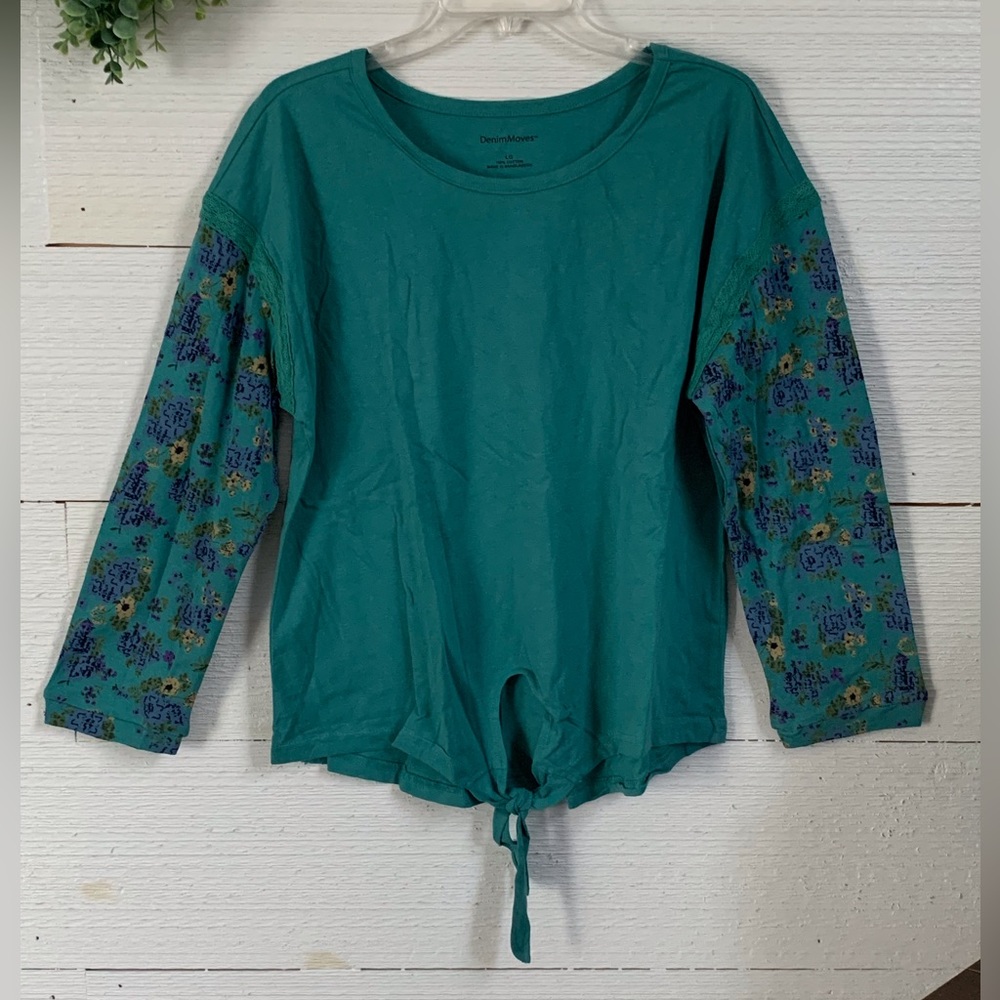 Long sleeve Woman’s Tee shirt by Denim Moves.  NWOT. Size L.